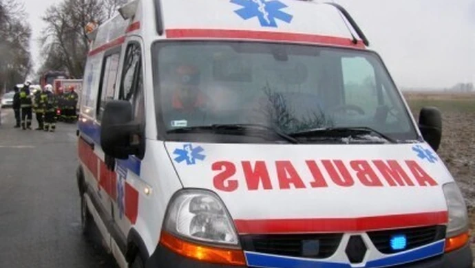 21-latek jechał za szybko – trafił do szpitala