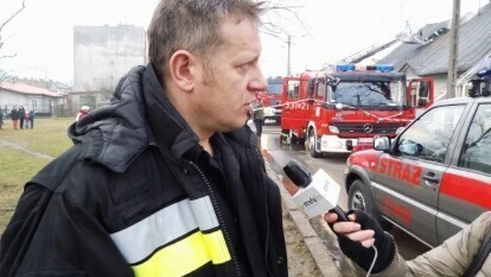 40 strażaków walczyło z pożarem w gminie Ręczno