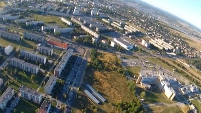 Kilkadziesiąt milionów na produkcję pudełek