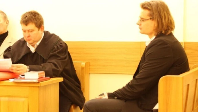 Ruszył proces w sprawie hali balonowej