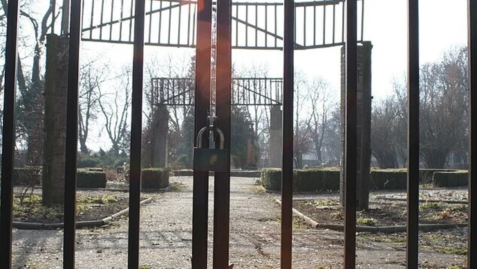 Alejki w parku wreszcie będą gładkie