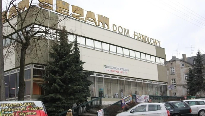 Ukradli biżuterię wartą 100 tysięcy złotych