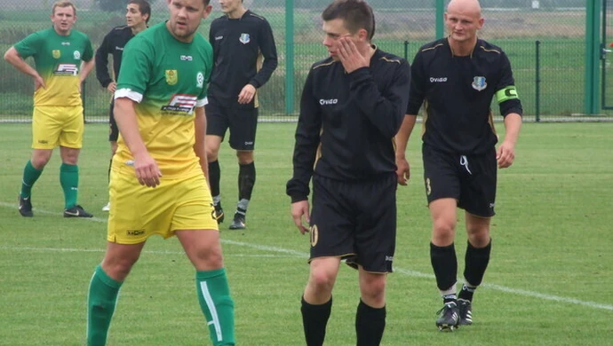 Polonia powiększa przewagę nad rywalami