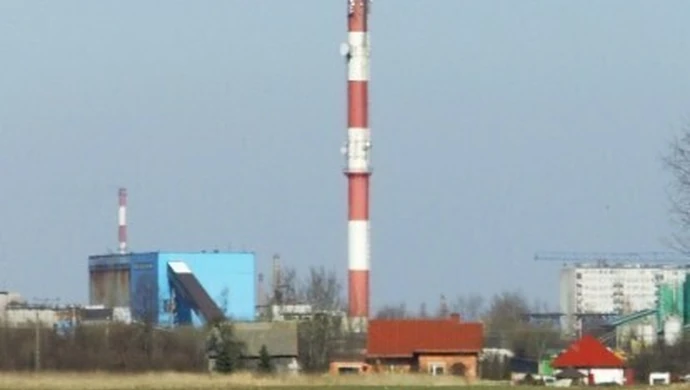 Spadł z komina – co było przyczyną?