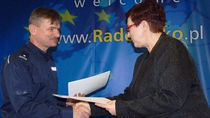 Policjanci na ulicach Radomska. 