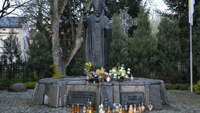 Piotrkowianie będą świadkami kanonizacji Jana Pawła II