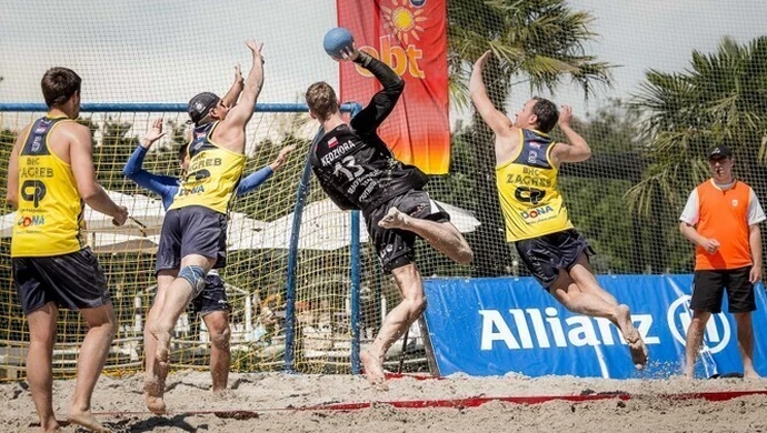 Pokazowy mecz Mistrzów Polski