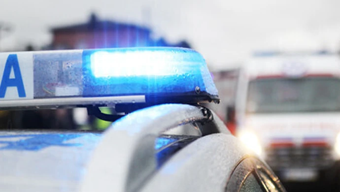 Pijany kierowca BMW wjechał w płot