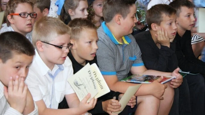 Odebrali już świadectwa 