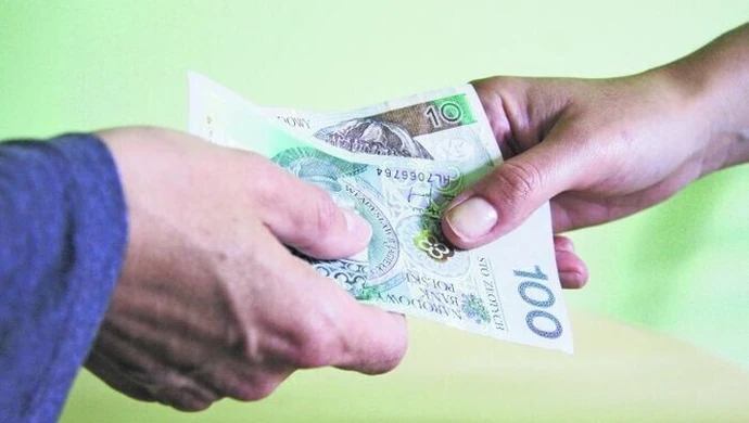 ZDiUM oddaje pieniądze