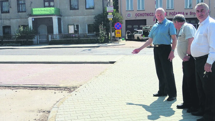 Rewitalizacja Placu Rynku w Srocku przed terminem