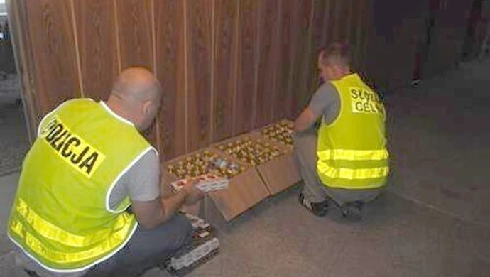 Miała w mieszkaniu papierosy i alkohol bez akcyzy 