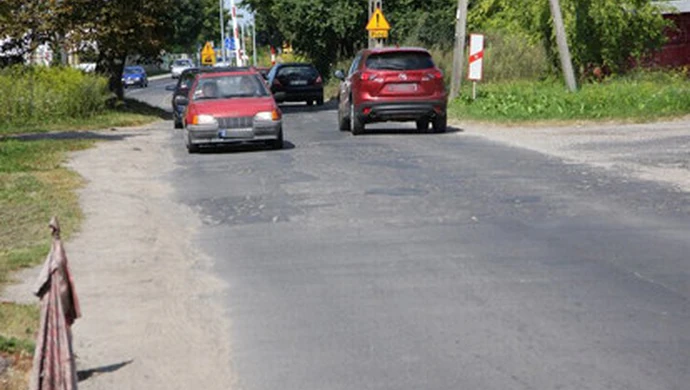 Cztery firmy chcą modernizować Rolniczą