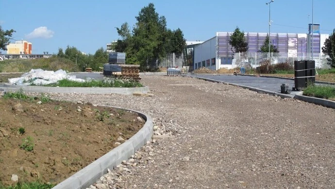 Budowa łącznika zgodnie z planem 