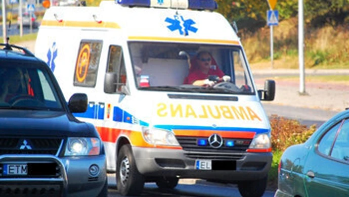 Pojechali ratować, zostali napadnięci