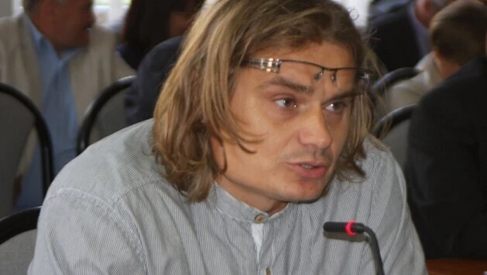 Ilu pracowników zatrudnia OSiR?