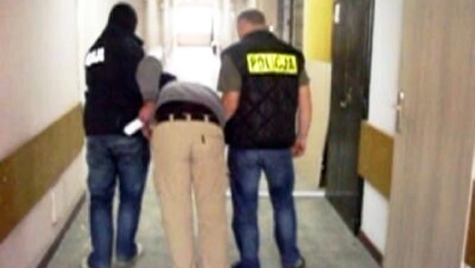 Osiem osób z bojówki Widzewa Łódź zatrzymanych 