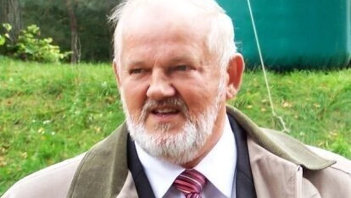 Kruszenie betonu, czy zwykły populizm?