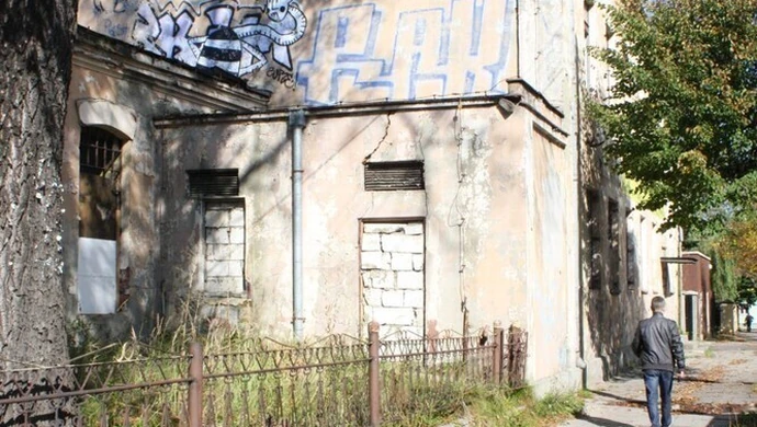 W octowni samowolka budowlana, a co z Metalplastem?