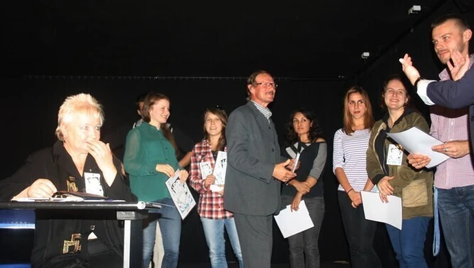 "Boczny Tor" na głównym