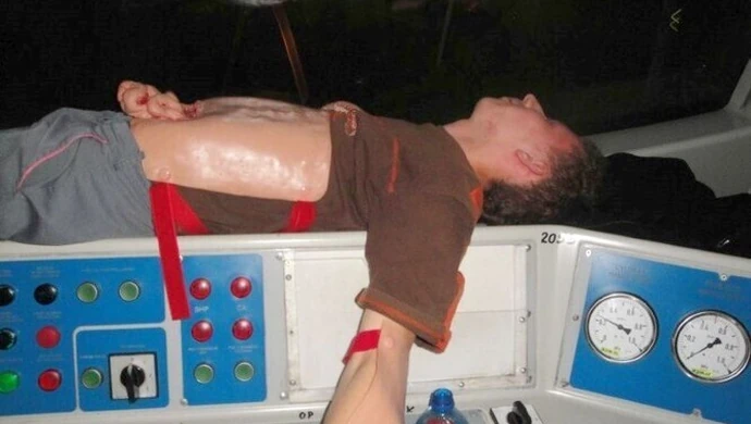 Pozorowali ofiary wypadku 