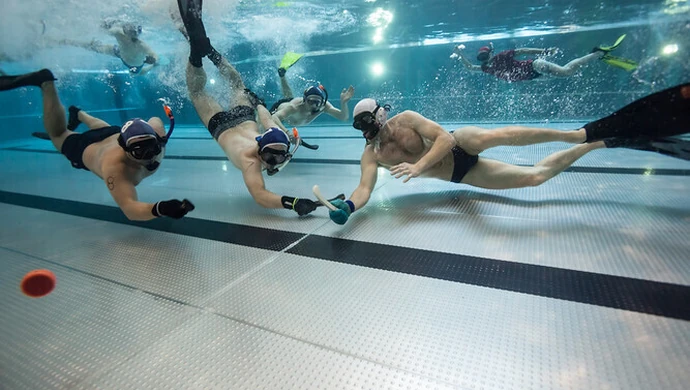 Zagrają w hokeja... pod wodą