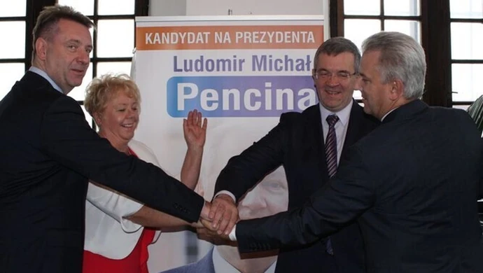 Minister popiera Pencinę