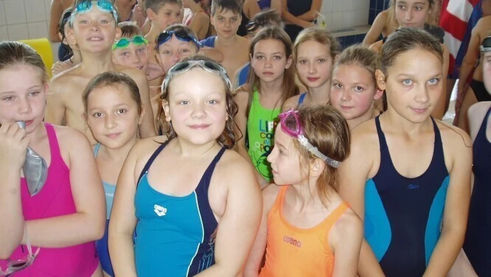 Uczniowie "Dwunastki" mistrzami miasta w pływaniu