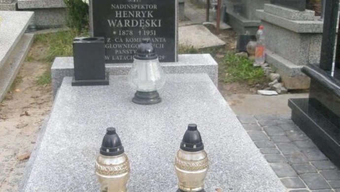 Pomóż w tworzeniu monografii gen. Henryka Wardęskiego