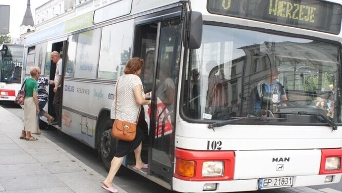 Odmładzają tabor piotrkowskich emzetek