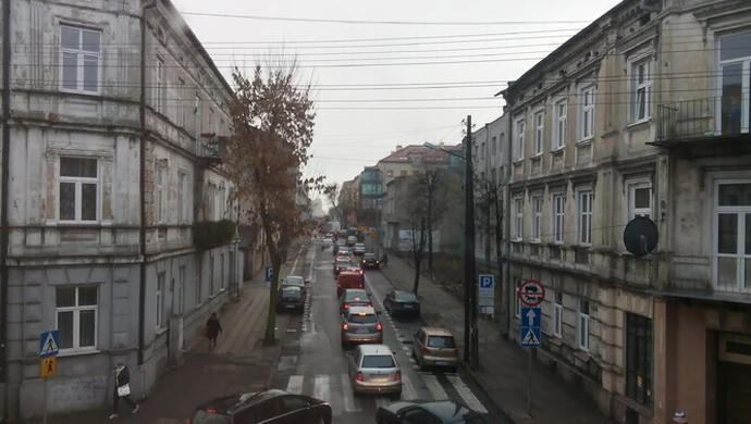 U zbiegu ulic Wojska Polskiego i Sienkiewicza tworzą się korki!