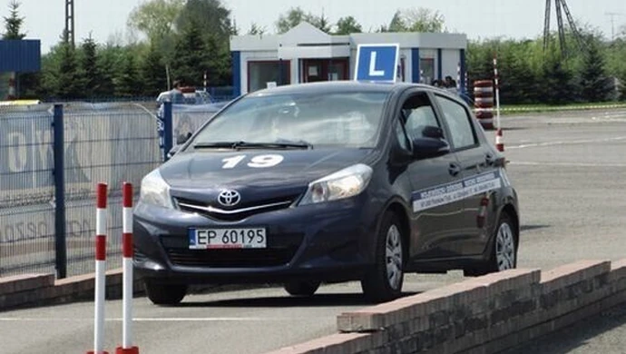 Coraz mniej egzaminów praktycznych w piotrkowskim WORD-zie