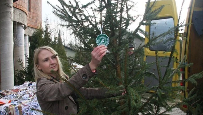 Oddasz 30 kg, dostaniesz choinkę