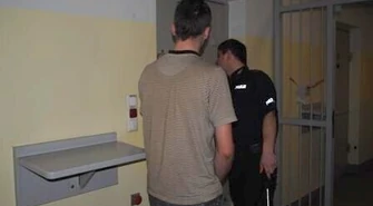 Włamywali się do domów w trzech gminach