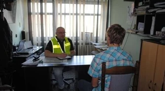 Włamywacze do samochodów zatrzymani na gorącym uczynku