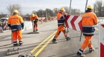 Ekipa remontowa wróciła na most w Sulejowie