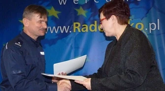 Policjanci na ulicach Radomska. 