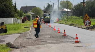 Remontują ulicę Świerczowską w Piotrkowie