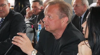 Radny Szcześniak nie przychodził na posiedzenia, więc...