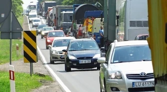 Kierowcy przejeżdżający przez Sulejów znów będą stać w korkach