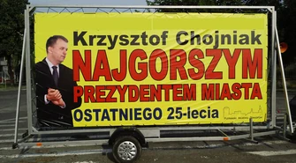 Kolejny baner z wizerunkiem prezydenta 