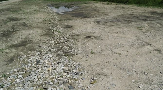 Wtargnęli na prywatny teren i nie posprzątali po sobie?