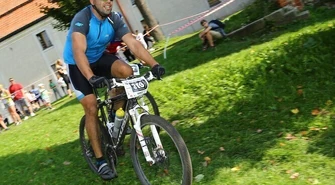 Maraton Wokół Jeziora Sulejowskiego. Przemierzyli 50 km