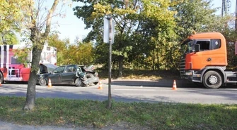 Scania, renault i autobus zderzyły się 