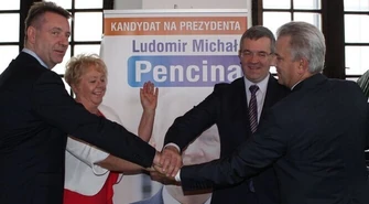 Minister popiera Pencinę