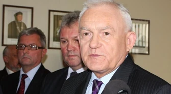 Były premier przyjechał wesprzeć kandydatów SLD