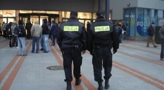 Gdzie się spotykają "nielaty"?