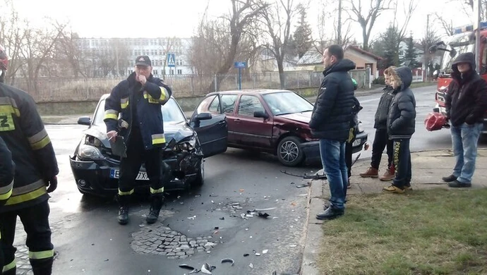 Kolizja na skrzyżowaniu ul. Jagiellońskiej i Batorego