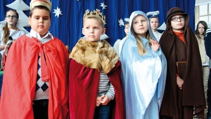 Jasełka i wspólne kolędowanie w Bujnach