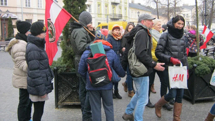 Zimowy rajd na rzecz bezdomnych zwierząt